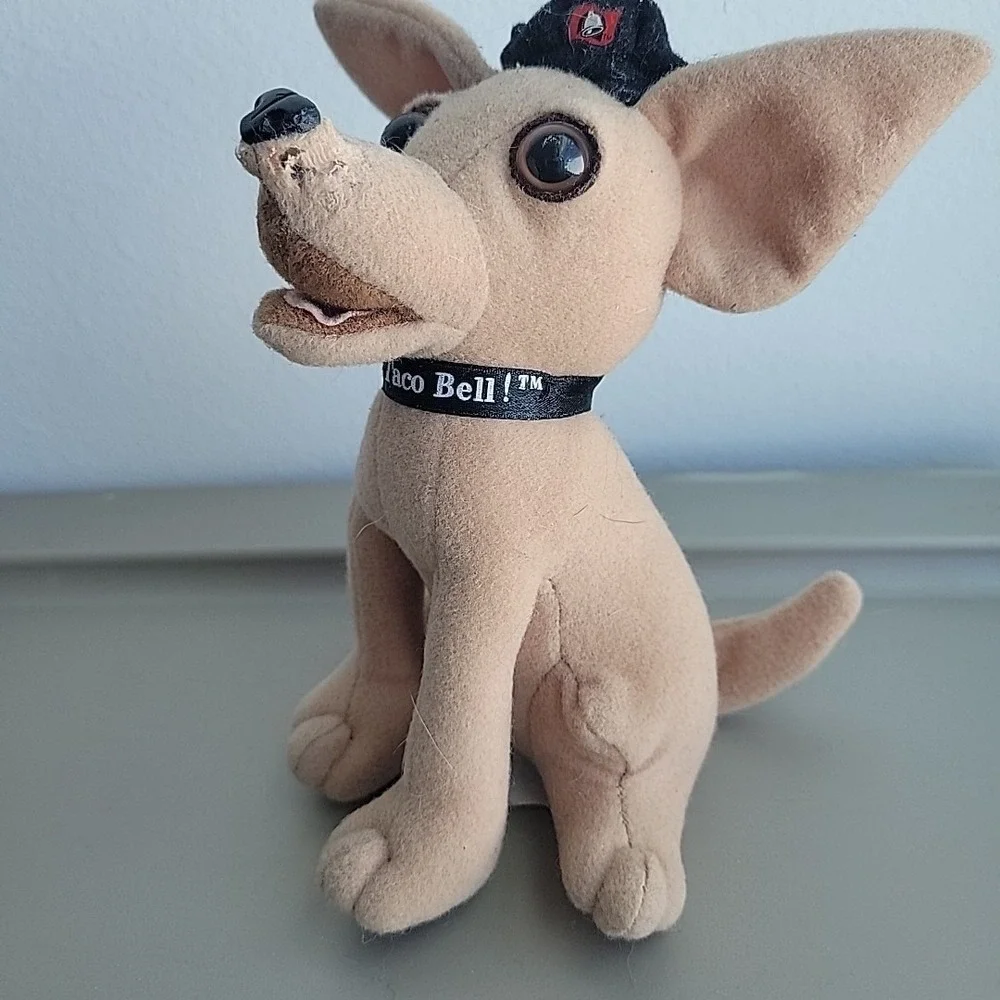 Yo Quiero Taco Bell Plush Chihuahua lot of 2 Dogs Talking Microphone & 2000 Y2k